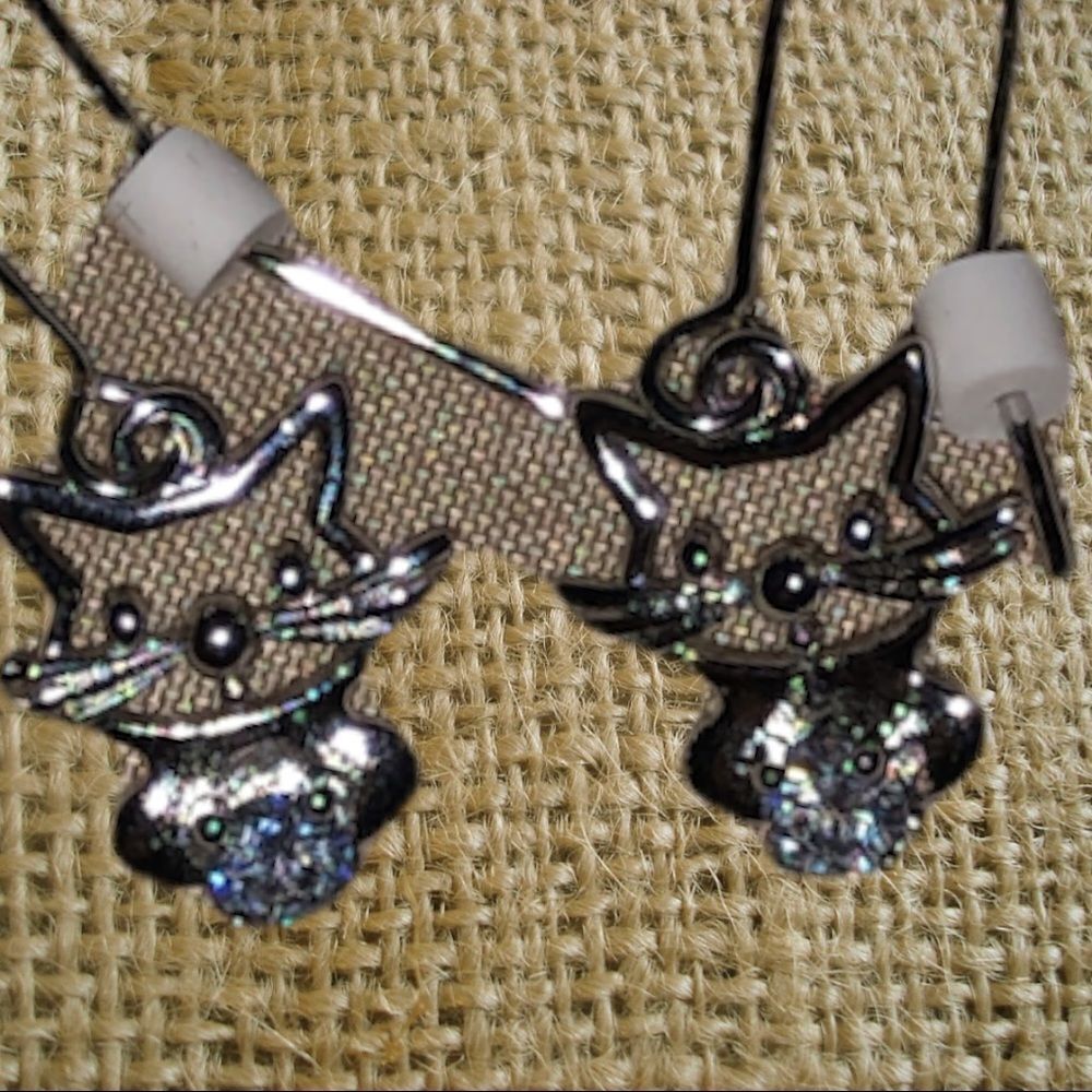 Cute silver little kitty cat earrings